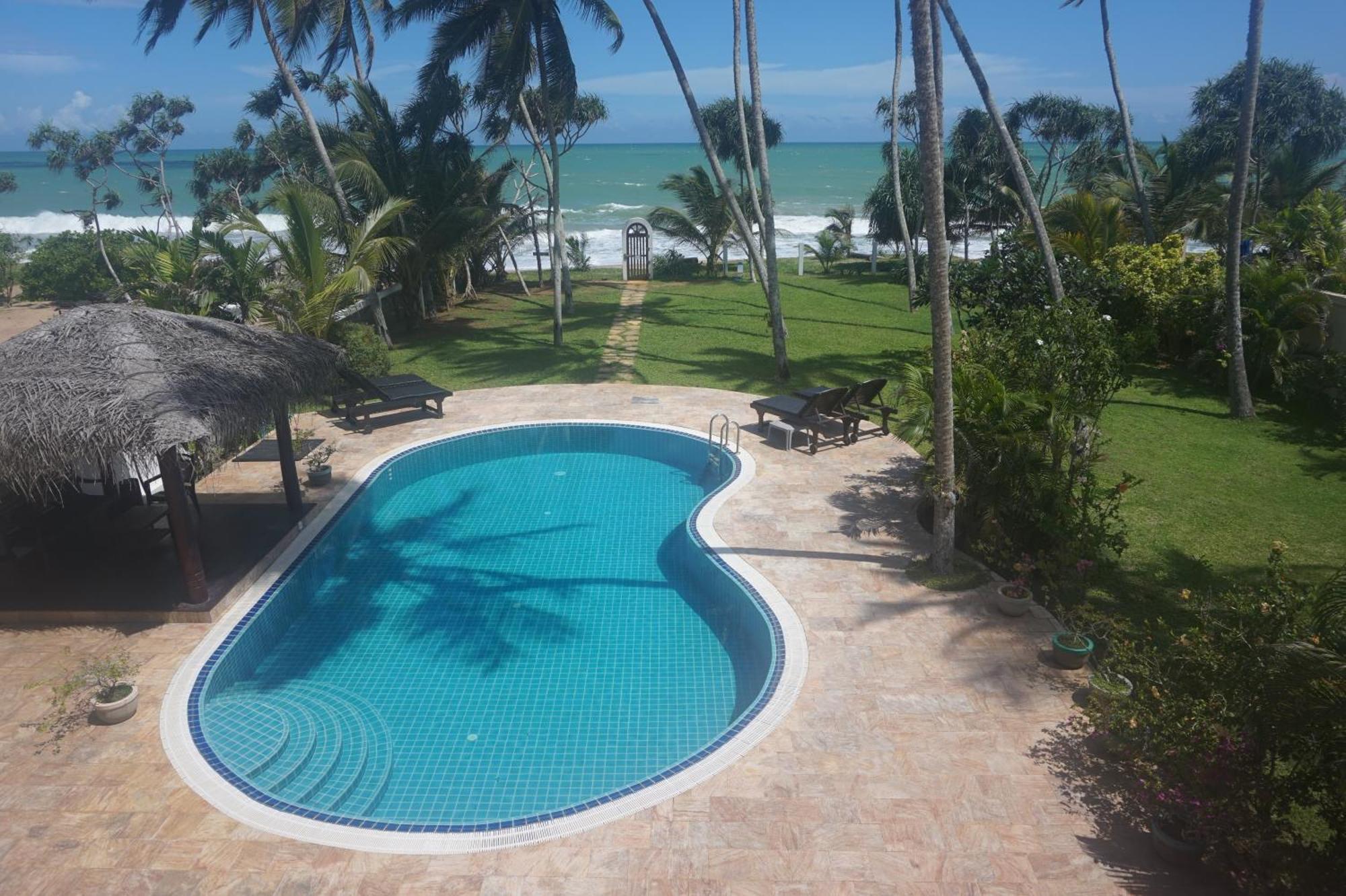 Lanka Beach Grand Villa Rekawa Exterior foto